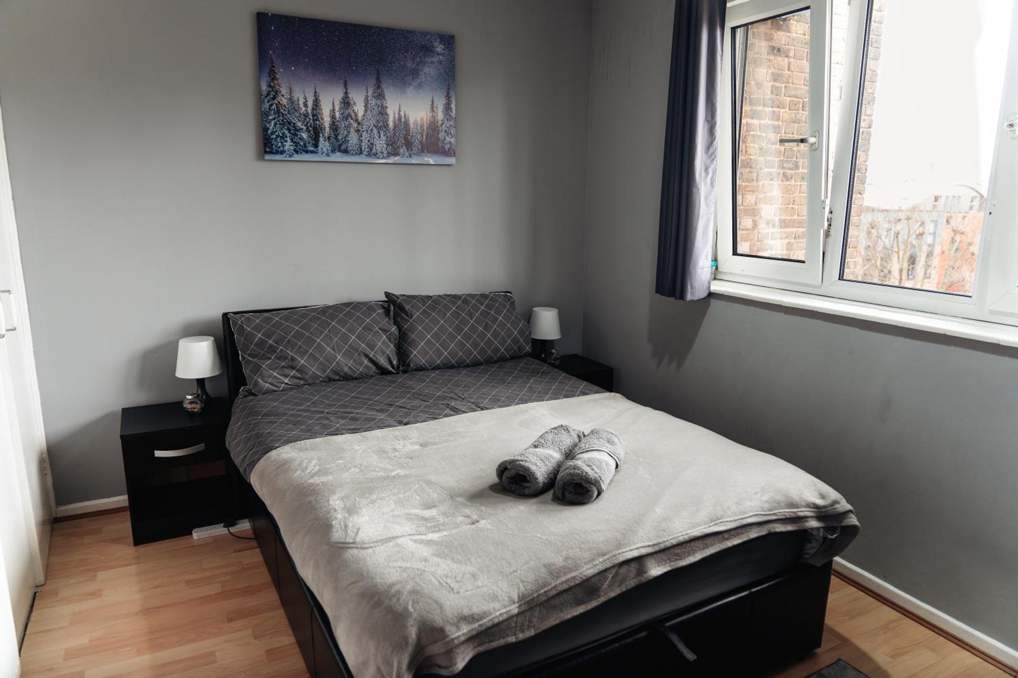 Апартаменты Shard View 2 Bed Entire Flat Лондон Экстерьер фото